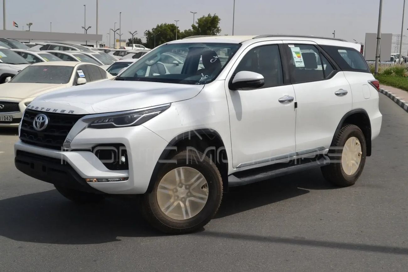 Toyota Fortuner 2024 TOYOTA FORTUNER 4.0 PETROL