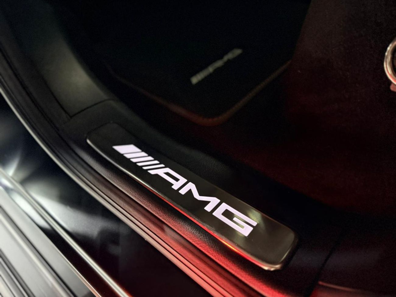 Mercedes-Benz G 63 AMG STD 4.0L NIGHT PACKGE