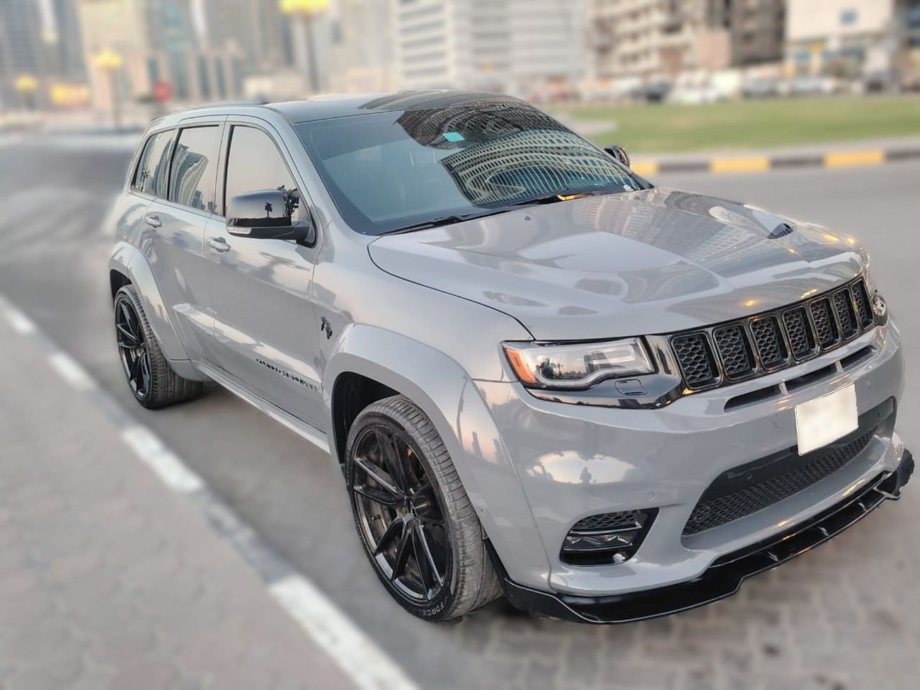 Jeep Grand Cherokee JEEP GRAND CHEROKEE SRT 6.4L - V8 - PET - AT - 2014 MY