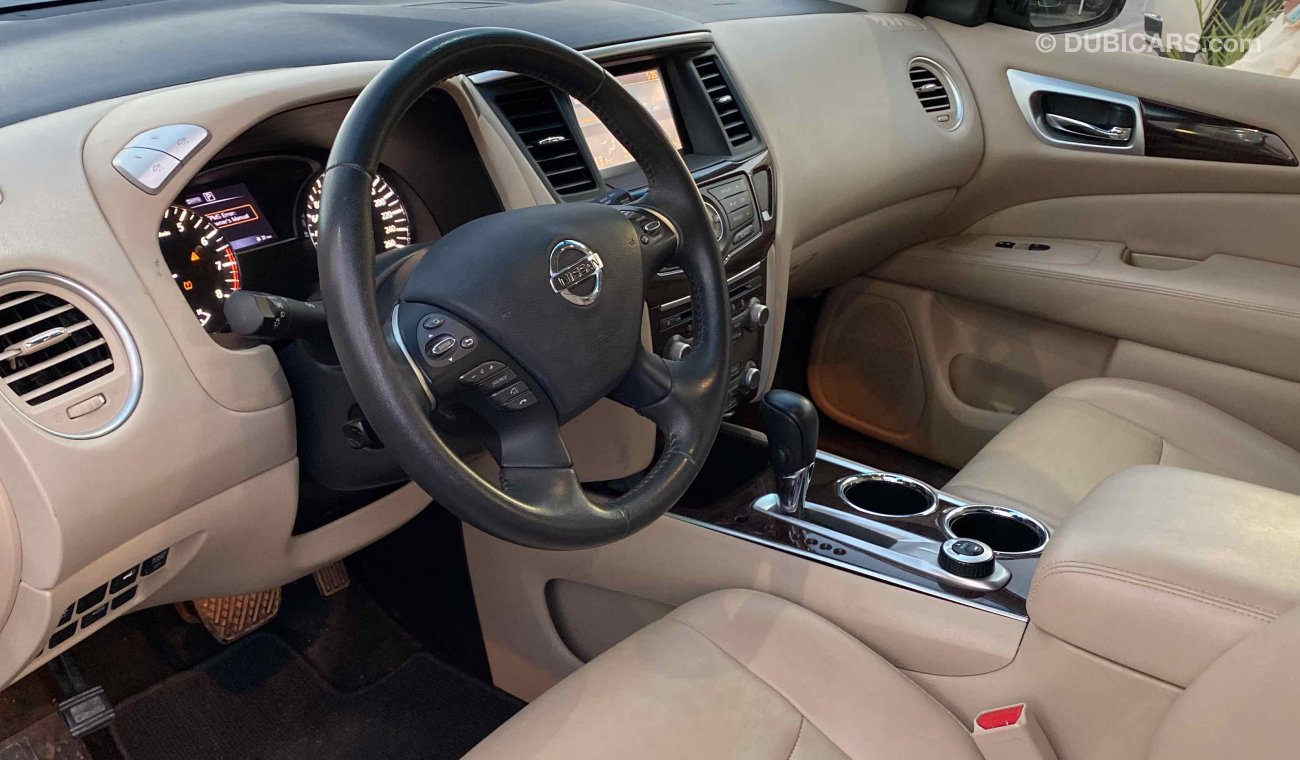 Nissan Pathfinder ‏خليجي Full option