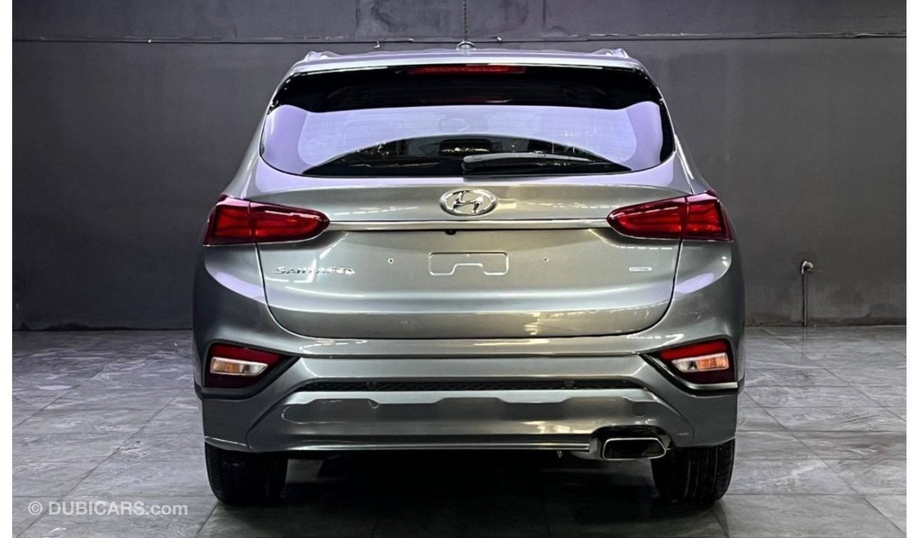 هيونداي سانتا في 2019 Hyundai Santa Fe SEL 2.4L 4x4 AWD With 2 Keys Great Condition