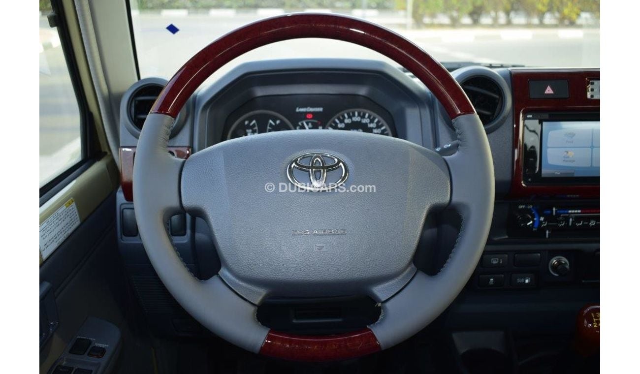 تويوتا لاند كروزر LC 78 HARD TOP 4.5 DIESEL WAGON WITH WINCH- SPECIAL