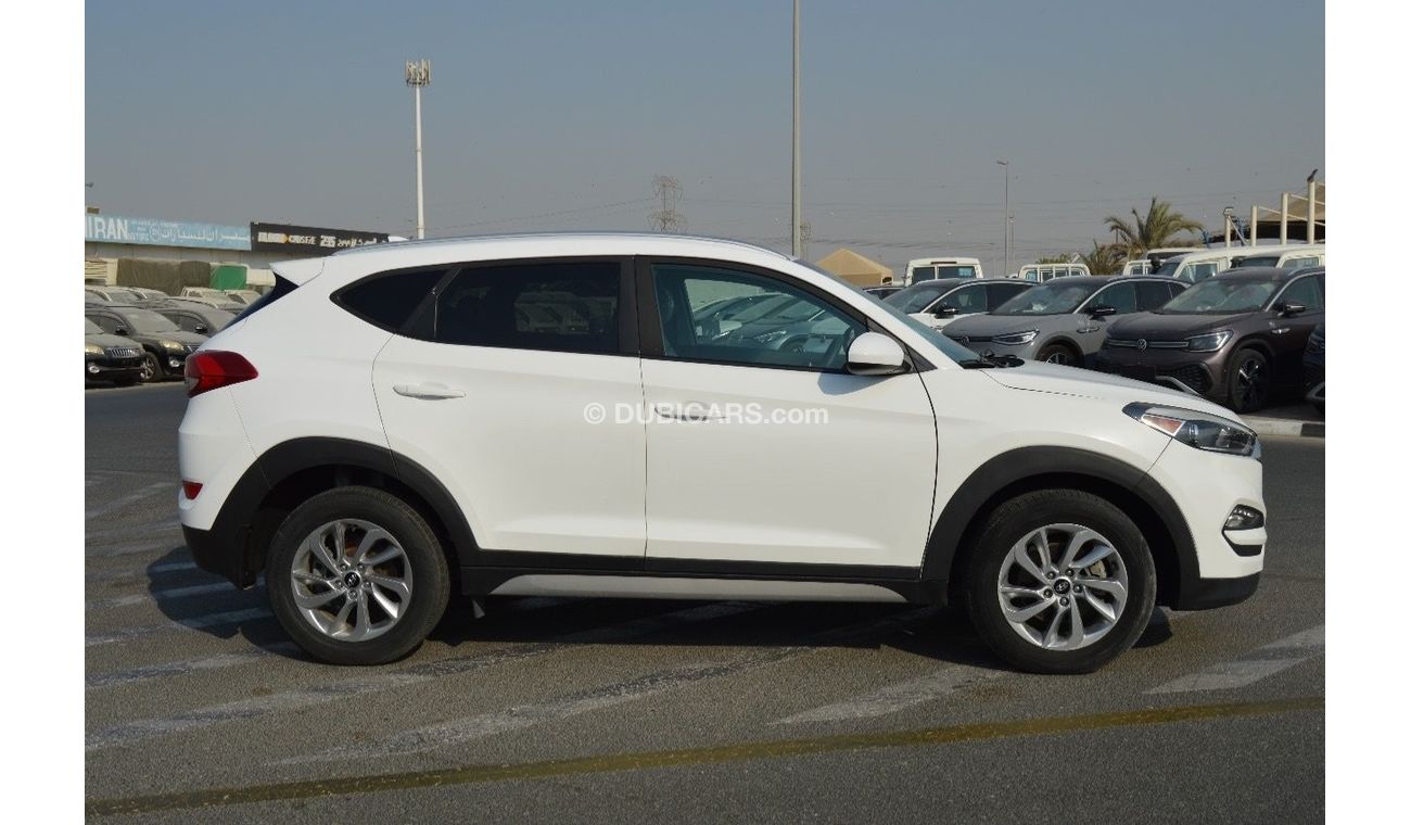 هيونداي توسون Full option clean car