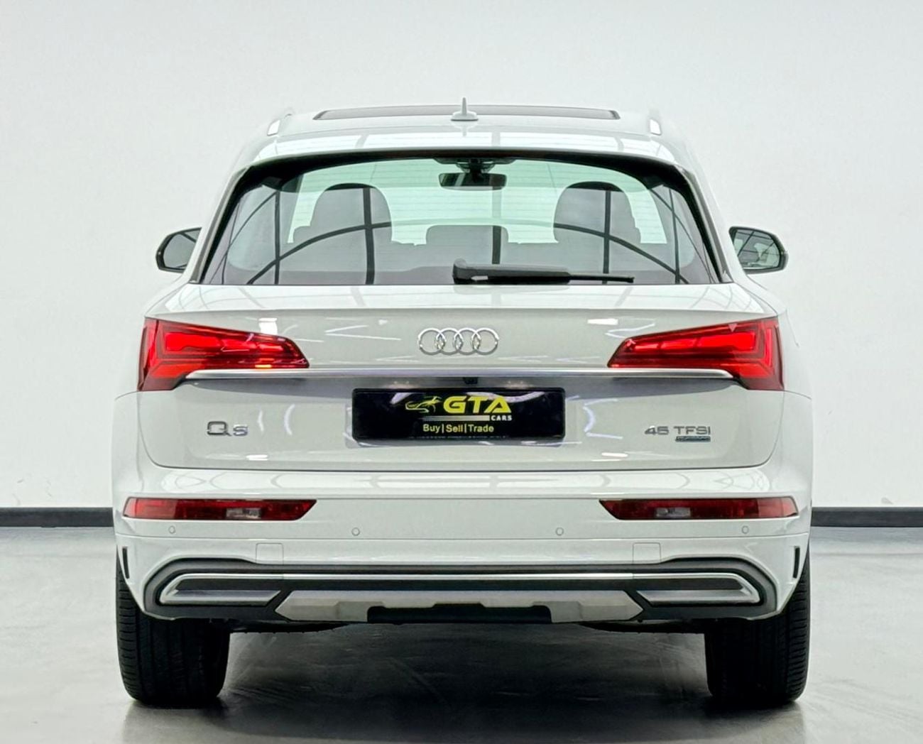 Audi Q5 2023 Audi Q5 Advanced 2.0 TFSI Quattro S tronic, 2028 Audi Warranty + Service Pack, Low Km, GCC