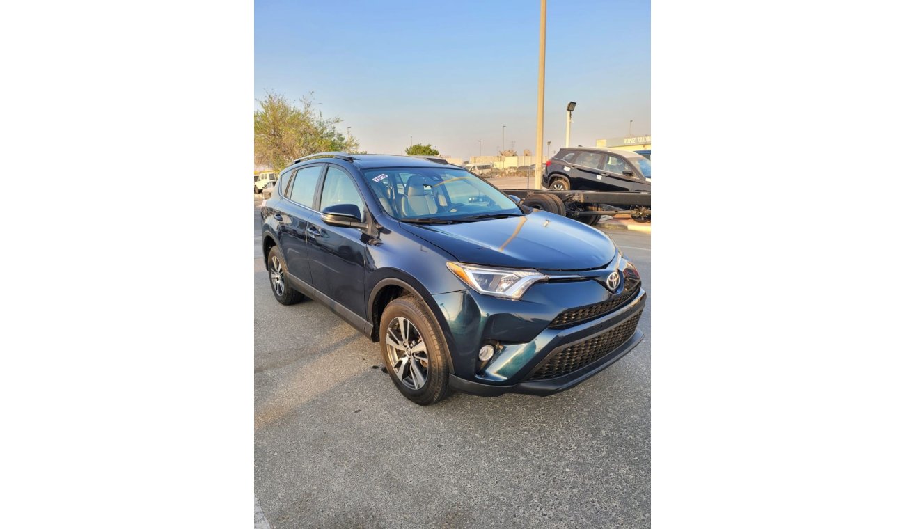 تويوتا راف ٤ TOYOTA RAV4 FULL OPTION