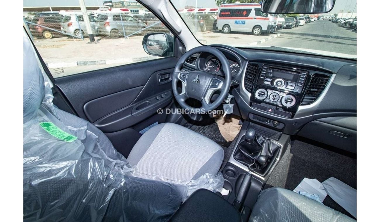 Mitsubishi L200 2023 Mitsubishi L200 Double Cab Petrol Manual