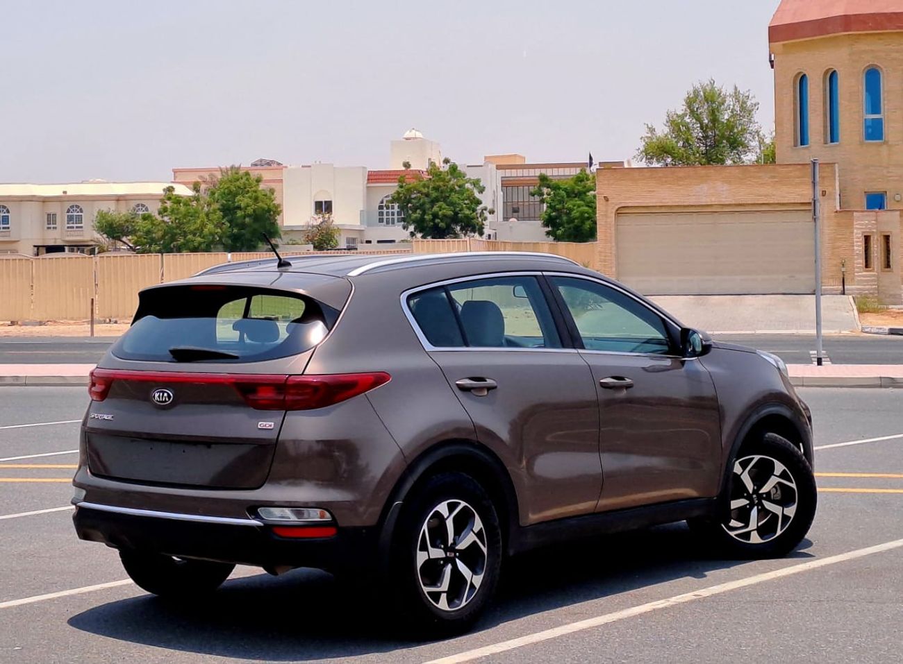 كيا سبورتيج LX 1.6L FWD