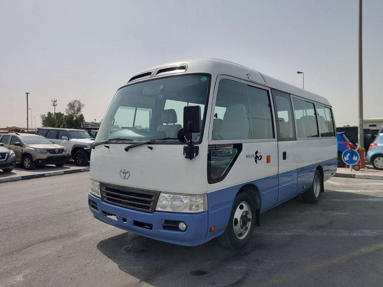 تويوتا كوستر (RAMADAN OFFER) TOYOTA COASTER BUS RHD 2011 MODEL 4.0 L DIESEL AUTOMATIC(PM53682)