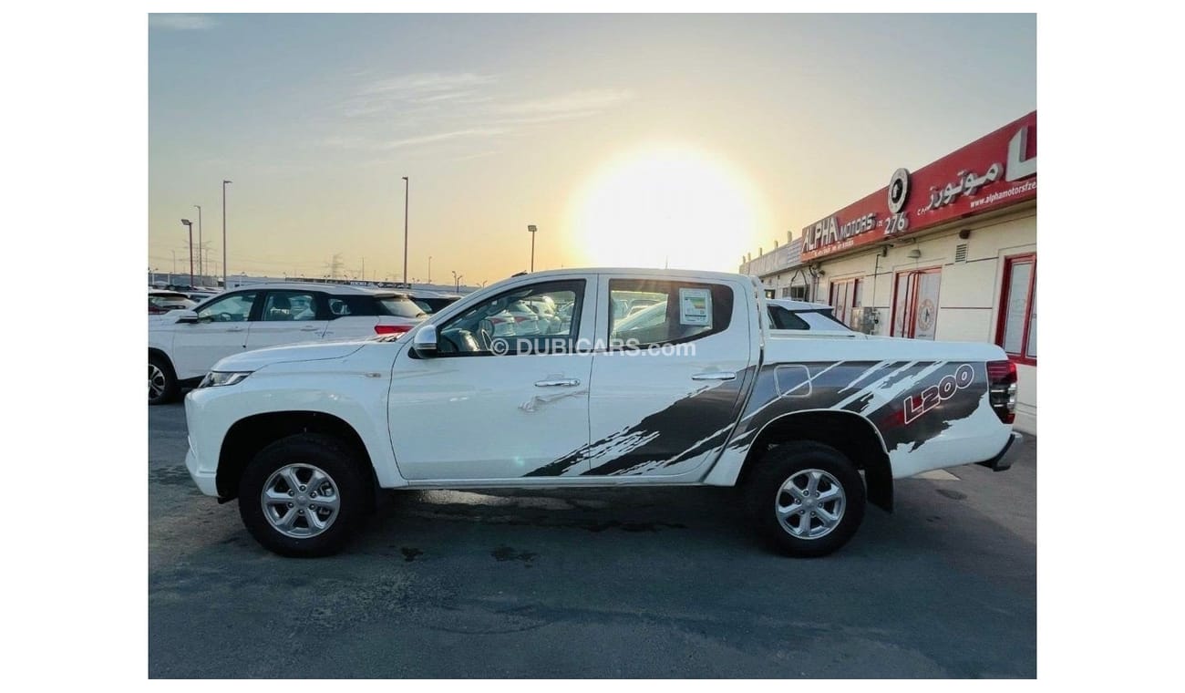 Mitsubishi L200 Mitsubishi L200 2.4L diesel, M/T, 2023 MY EXPORT PRICE 79000 AED