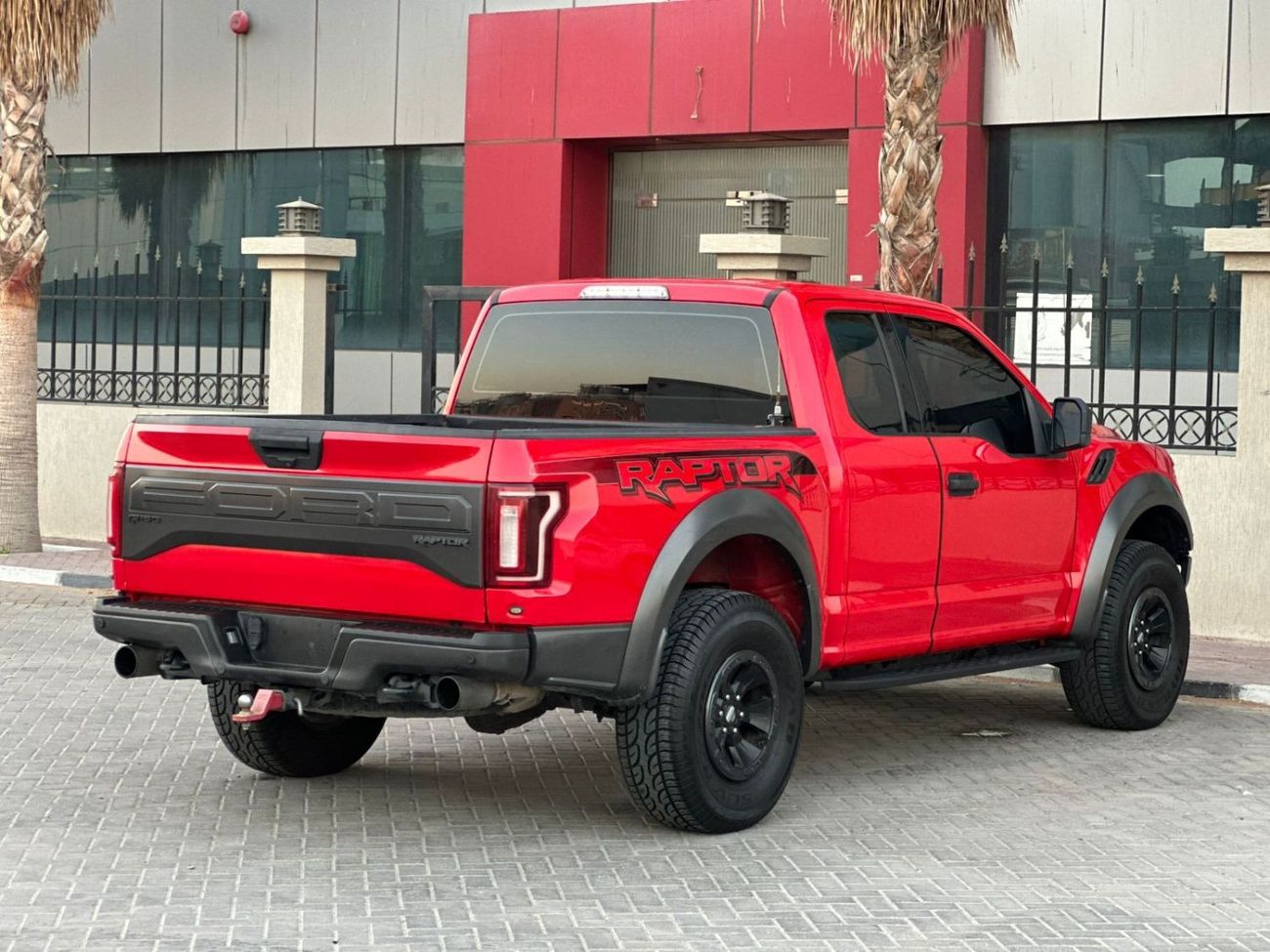 Ford F 150 Raptor خليجي
