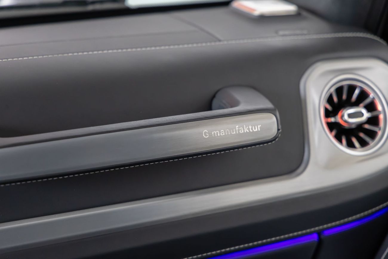 Mercedes-Benz G 63 AMG 4MATIC SUV 2023 Mercedes-Benz G 63 AMG | Electric Side Steps | Soft Close Doors | Gargash Auto Warra