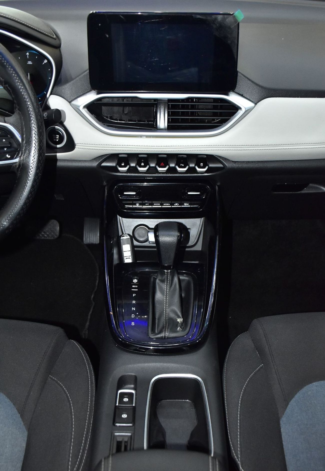 Chevrolet Captiva EXCELLENT DEAL for our Chevrolet Captiva Premier ( 2023 Model ) in Black Color GCC Specs