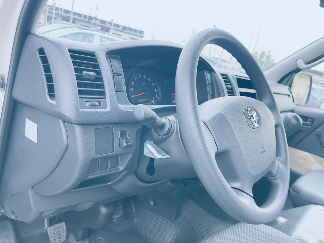 Toyota Hiace toyota hiace cargo 2.5l dsl 2025