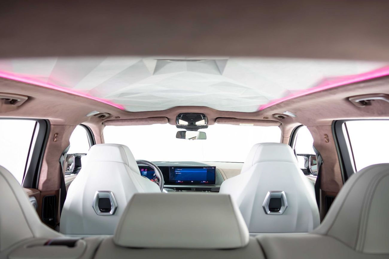 بي أم دبليو XM GCC-AGMC Warranty Service Contract Until 07/2027-Carbon Fiber Package-Merino Leather