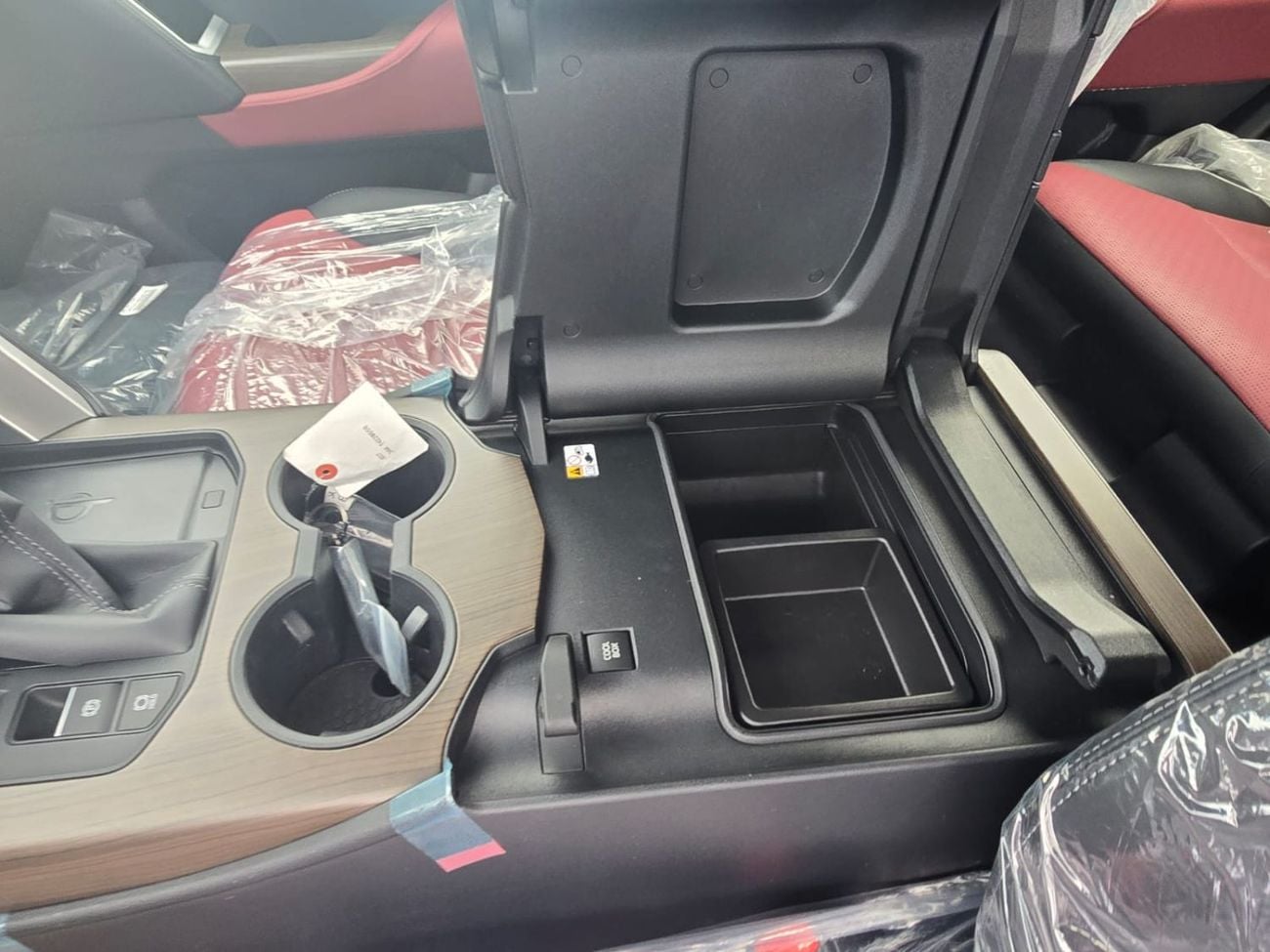 تويوتا لاند كروزر TOYOTA LAND CRUISER GXR TWIN TURBO 3.5L GCC SPECS 2026 MODEL