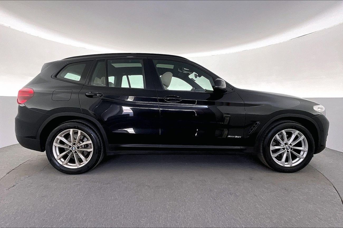 بي أم دبليو X3 xDrive 30i Executive | شامل الضمان | 0 ﺪﻔﻋﺓ ﺃﻮﻟﻯ