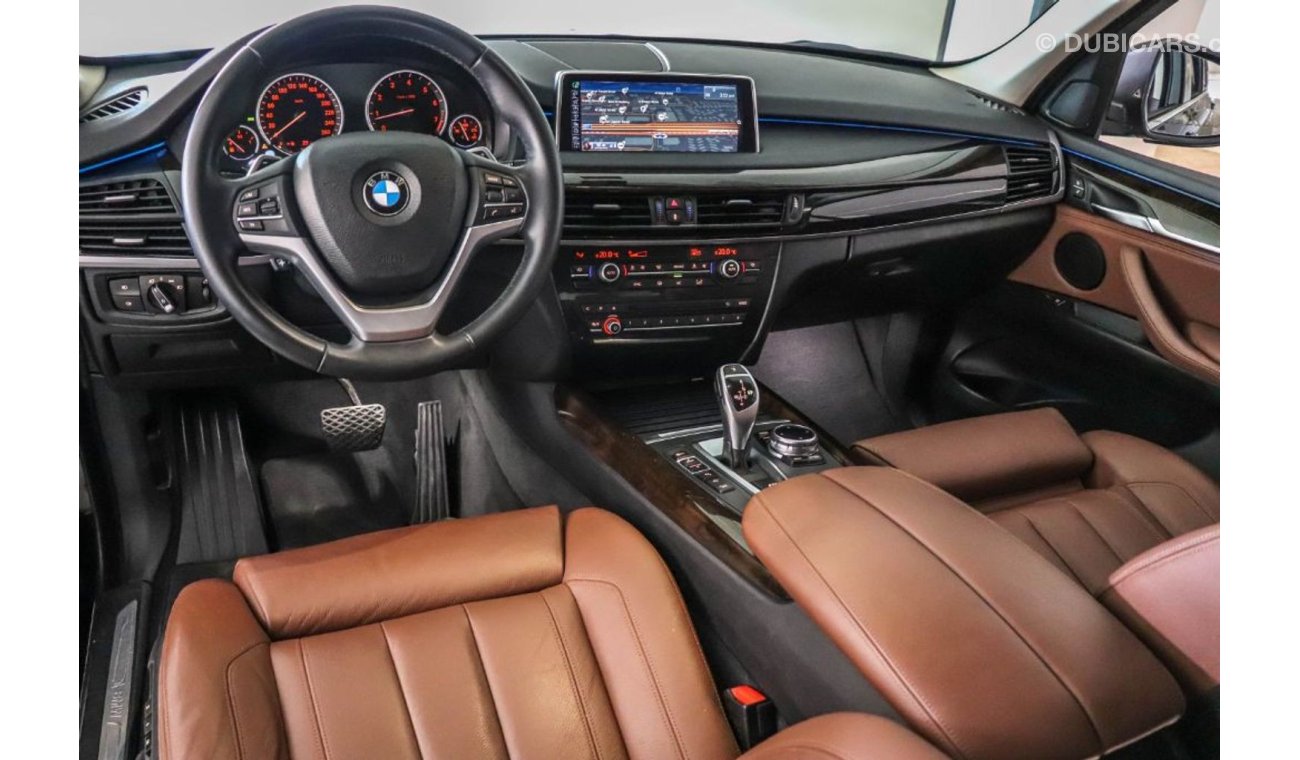 بي أم دبليو X5 BMW X5 X-Drive 50i 2015 GCC under Warranty with Zero Down-Payment.