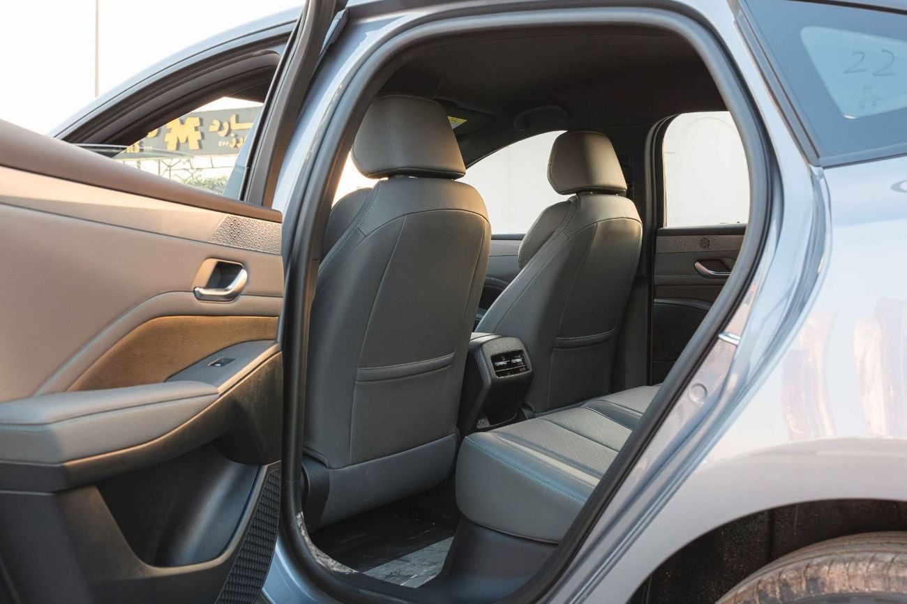 بي واي دي كين بلاس STD BYD Qin PLUS 2025 DM-i 55 km 2025 (Grey) FOR EXPORT