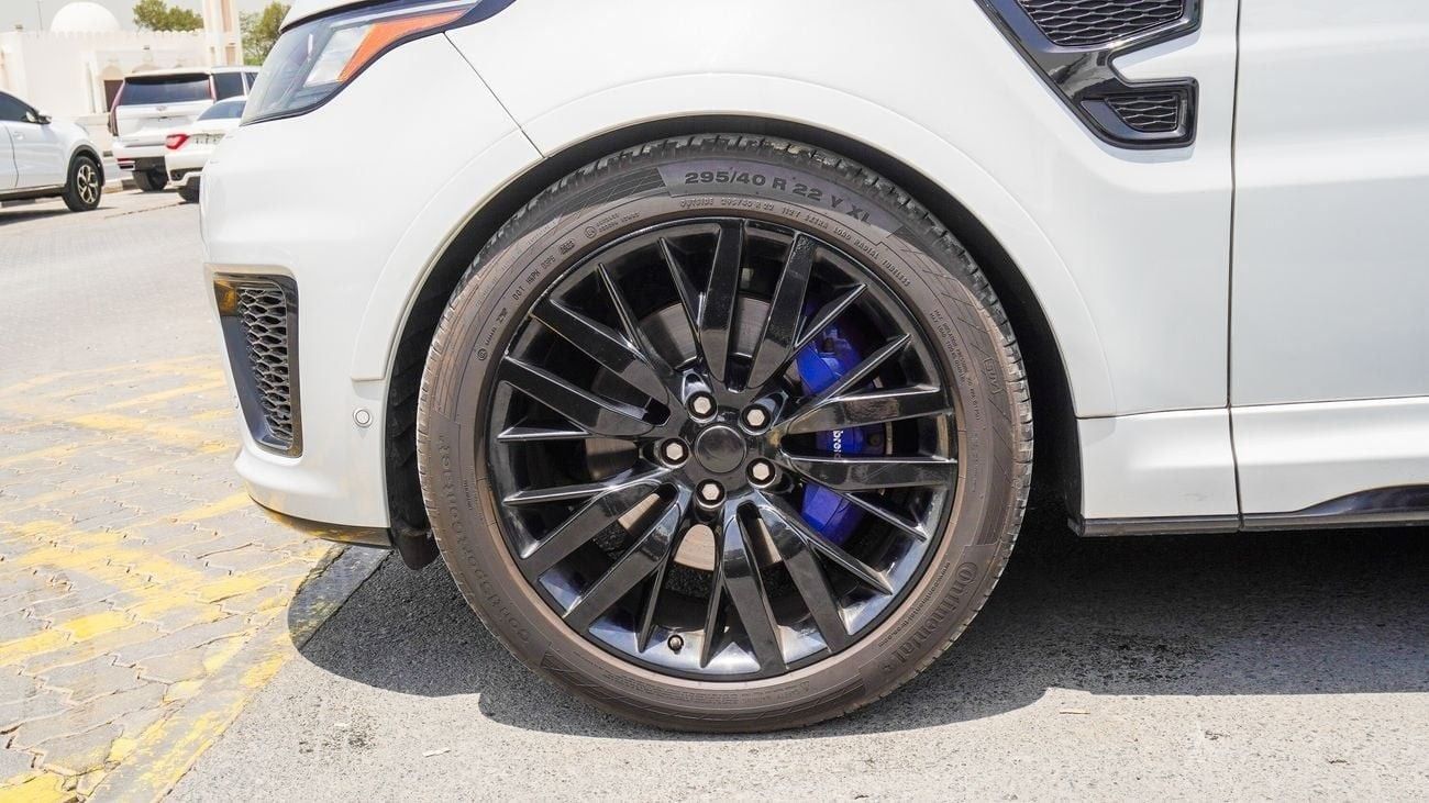 Land Rover Range Rover Sport SVR