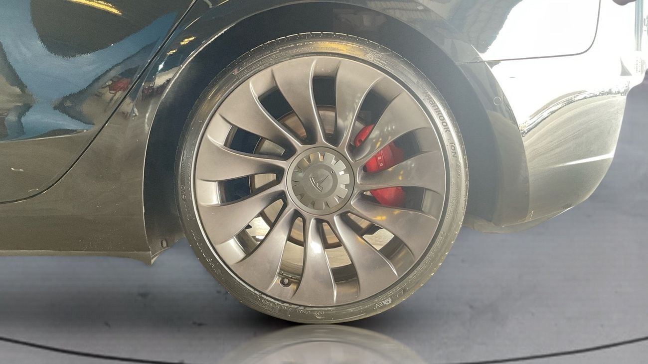 تسلا موديل 3 Performance (Dual Motor) | شامل الضمان | 0 ﺪﻔﻋﺓ ﺃﻮﻟﻯ