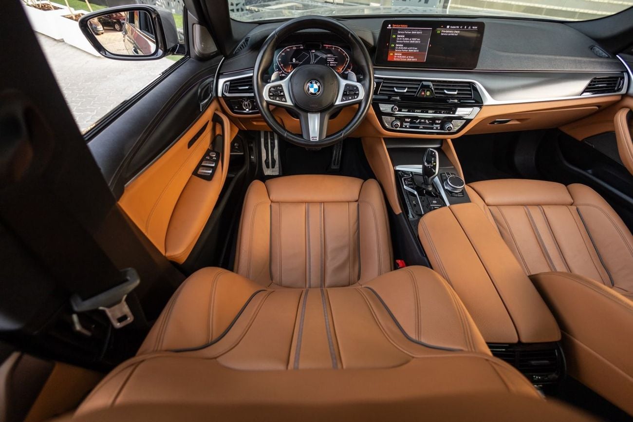 بي أم دبليو 540i BMW 540i M-Sport 2023 GCC | Agency Warranty | Service Contract