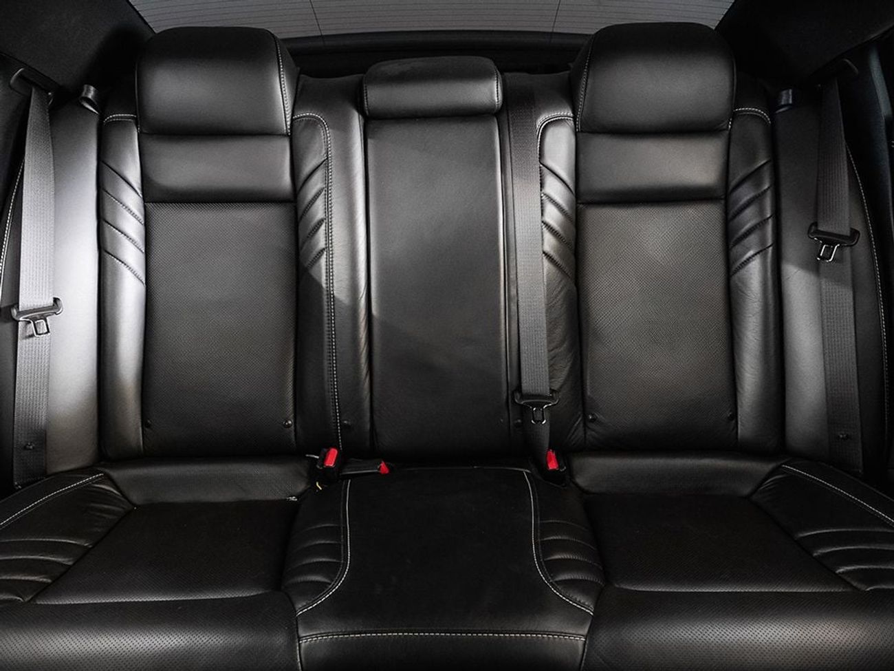 Dodge Charger SRT Hellcat 6.2L (707 HP)