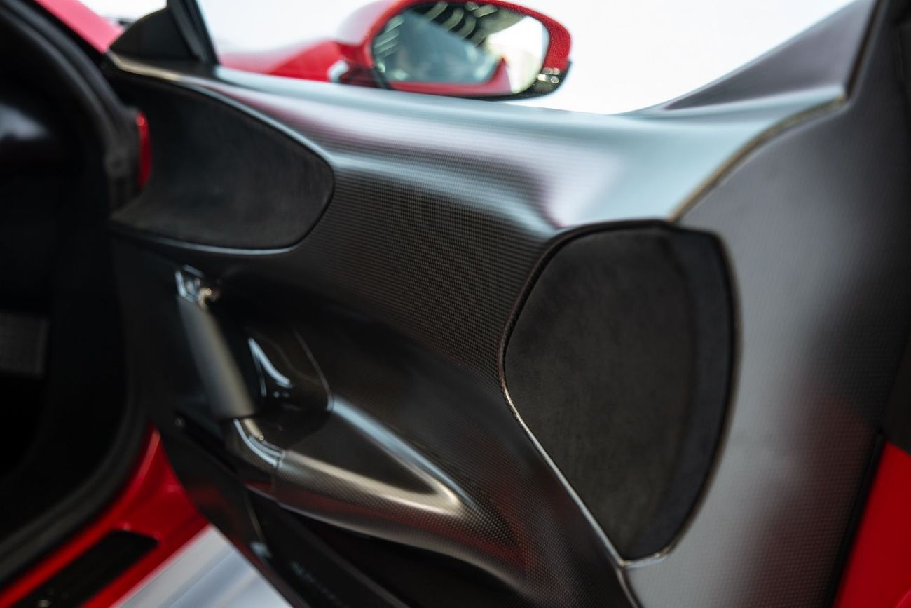 Ferrari SF90 Stradale ASSETTO FIORANO