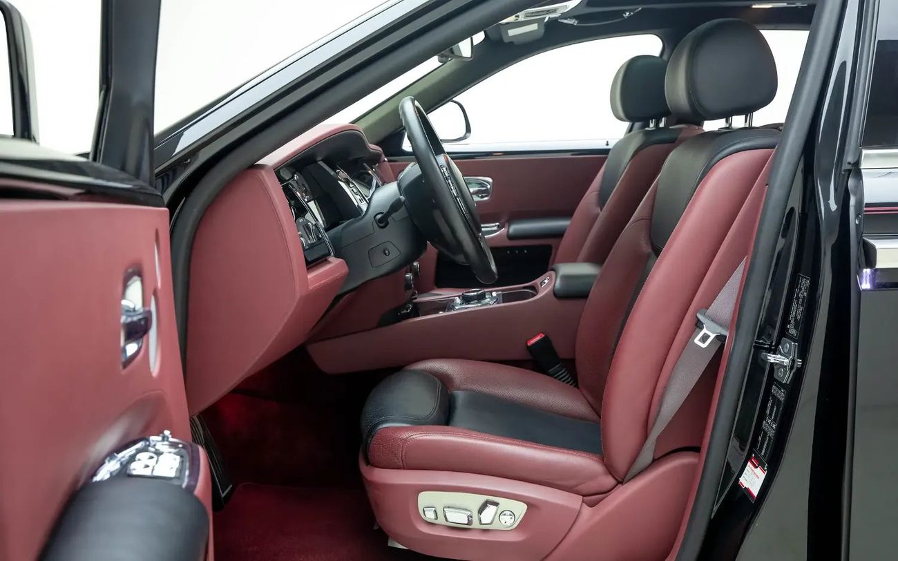 Rolls-Royce Ghost Std 6.6L GCC Spec