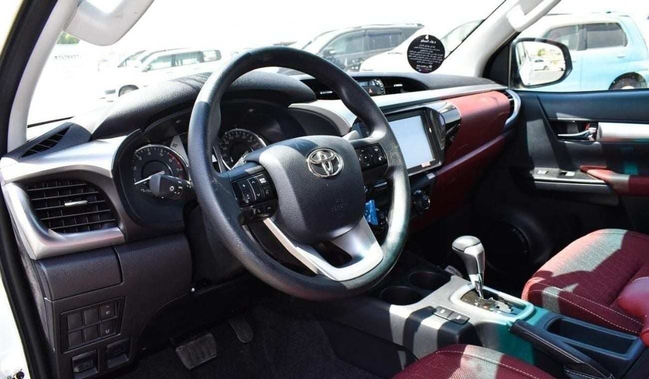 تويوتا هيلوكس SGLX S GLX 2.7L 4WD A/T S GLX 2.7L 4WD, KEYLESS ENTRY, PUSH START, SEAT COOLER , MODEL 2024 SAUDI SP