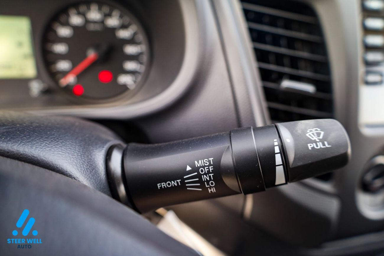 ميتسوبيشي L200 2.5L DIESEL DCABIN | 4x2 GL 5MT | 2023