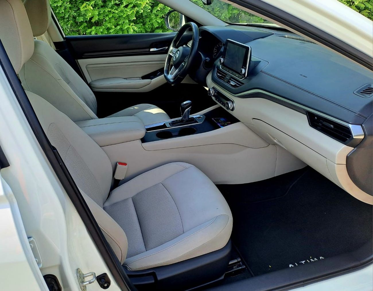 Nissan Altima SV 2.5L 2019 GCC (890/-MONTHLY)