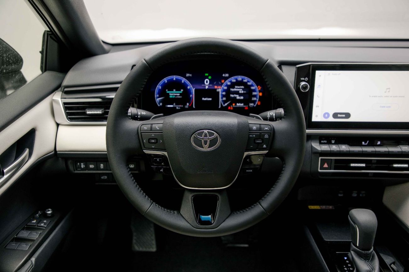 Toyota Camry GLE 2.5L - Netural Black Inside Formage  | Export Only