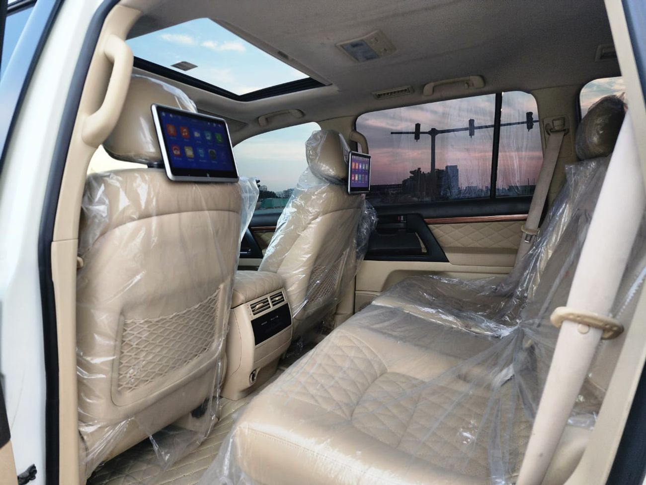 تويوتا لاند كروزر GX.R V6 upgrade 2024