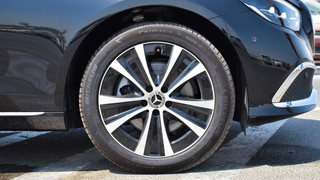 Mercedes-Benz E200 | Exclusive | 2022 | Brand New