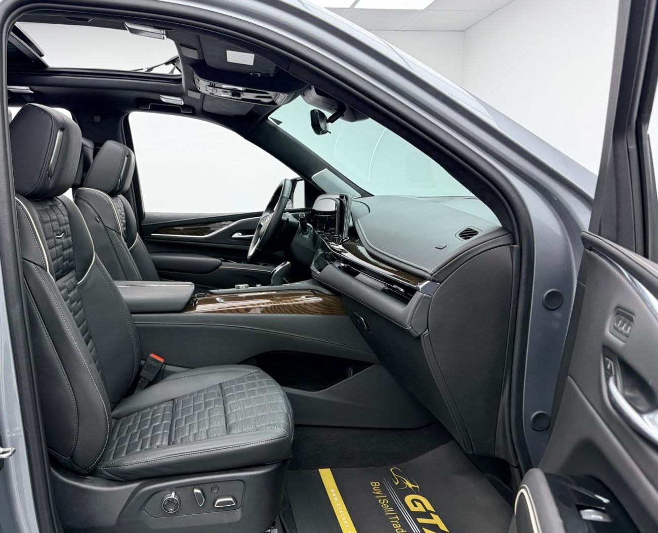 Cadillac Escalade 2024 Cadillac Escalade Sport, 5 Years Cadillac Warranty + Service Pack, Very Low Km, GCC