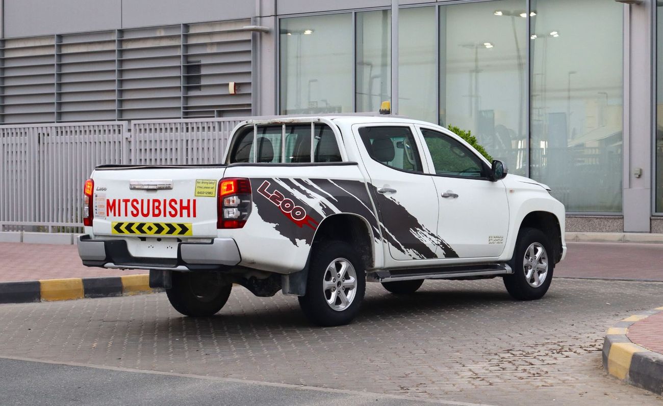 ميتسوبيشي L200 GLS 2.4L