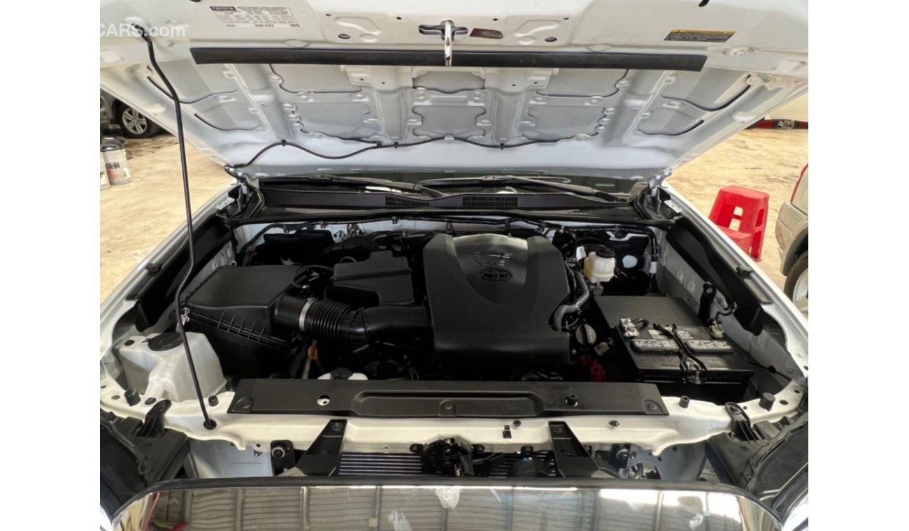 Toyota Tacoma Tacoma 2022 4x4 Drive Low Miles