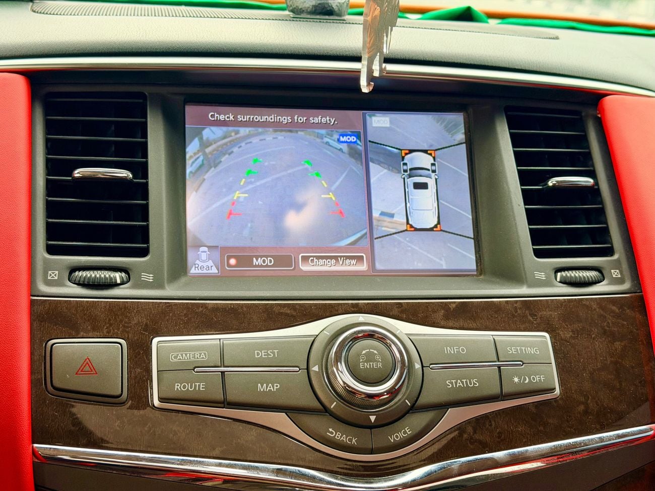 Infiniti QX80 Black Edition Captain Chairs 7 5.6L