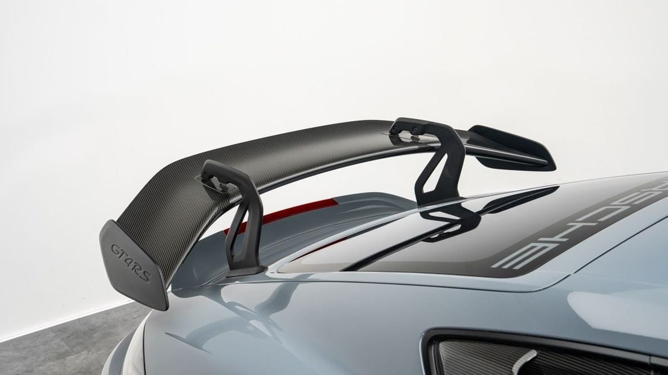 بورش كايمان GT4 RS Weissach - 2022 - GCC Specs - Under Warranty