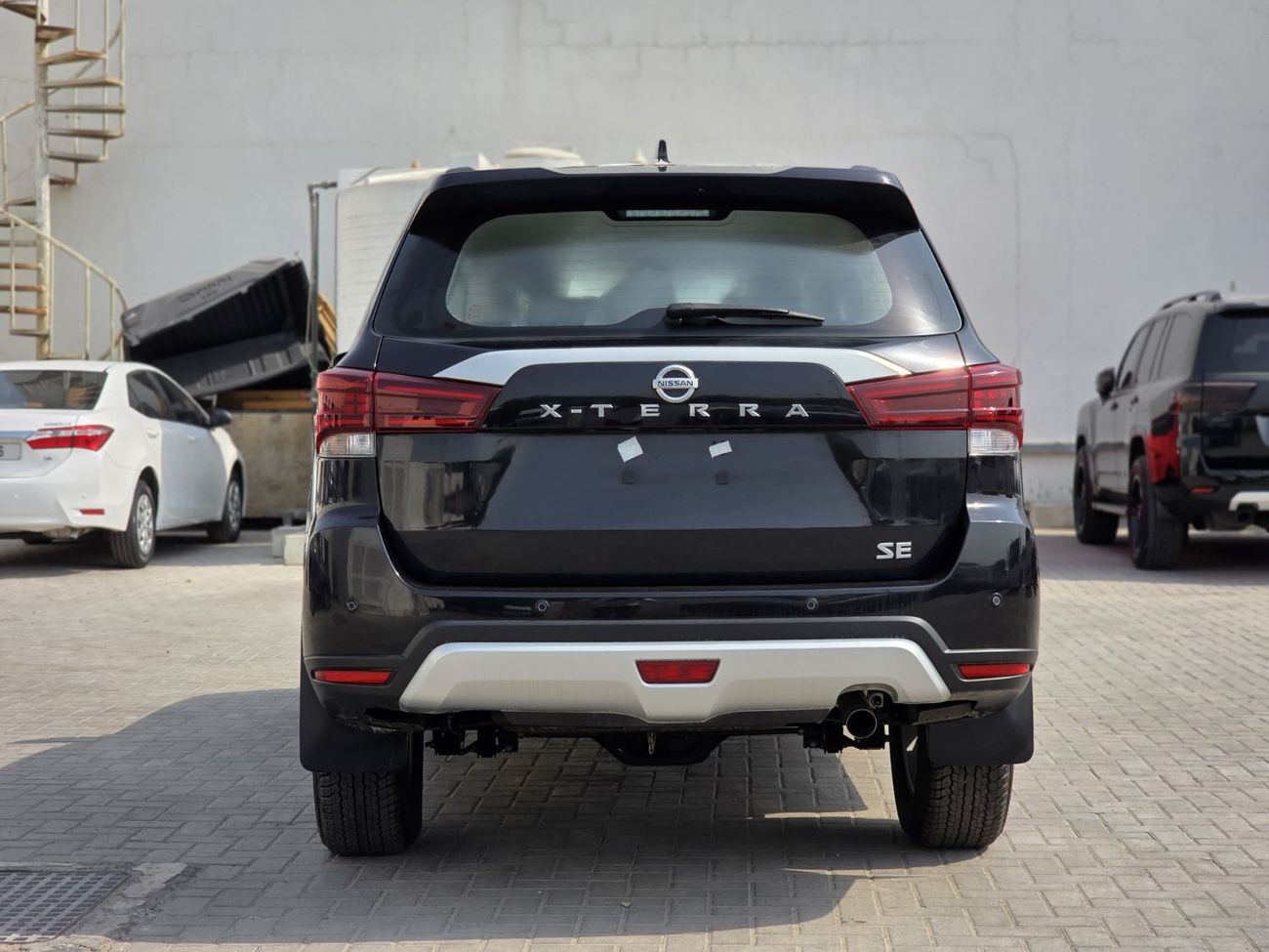 نيسان إكستيرا SE 2.5L 4WD