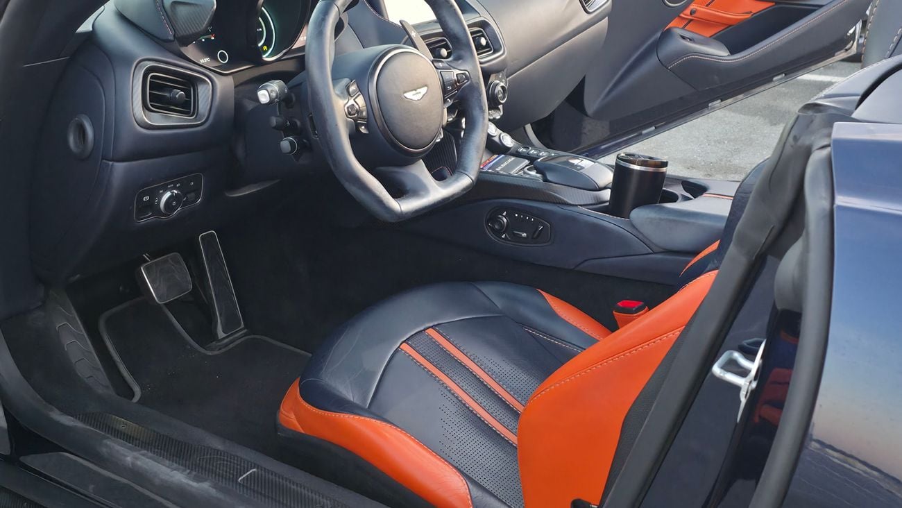 Aston Martin Vantage