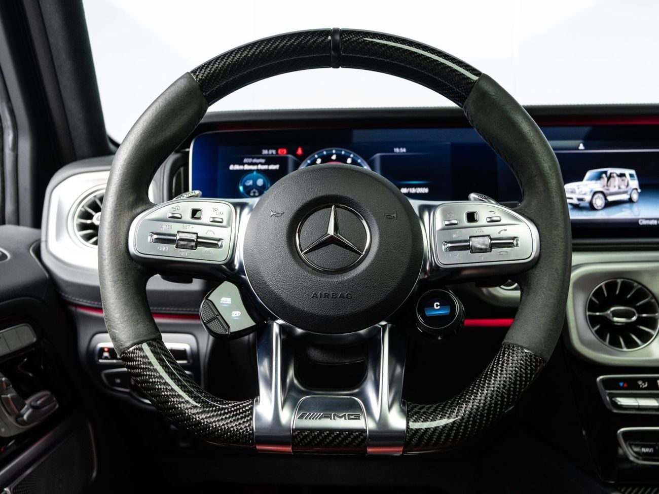 مرسيدس بنز G 63 AMG STD BUY NOW, PAY 2027 | THE BLACKLINE STANDARD | Mercedes Warranty + Service Contract, GCC