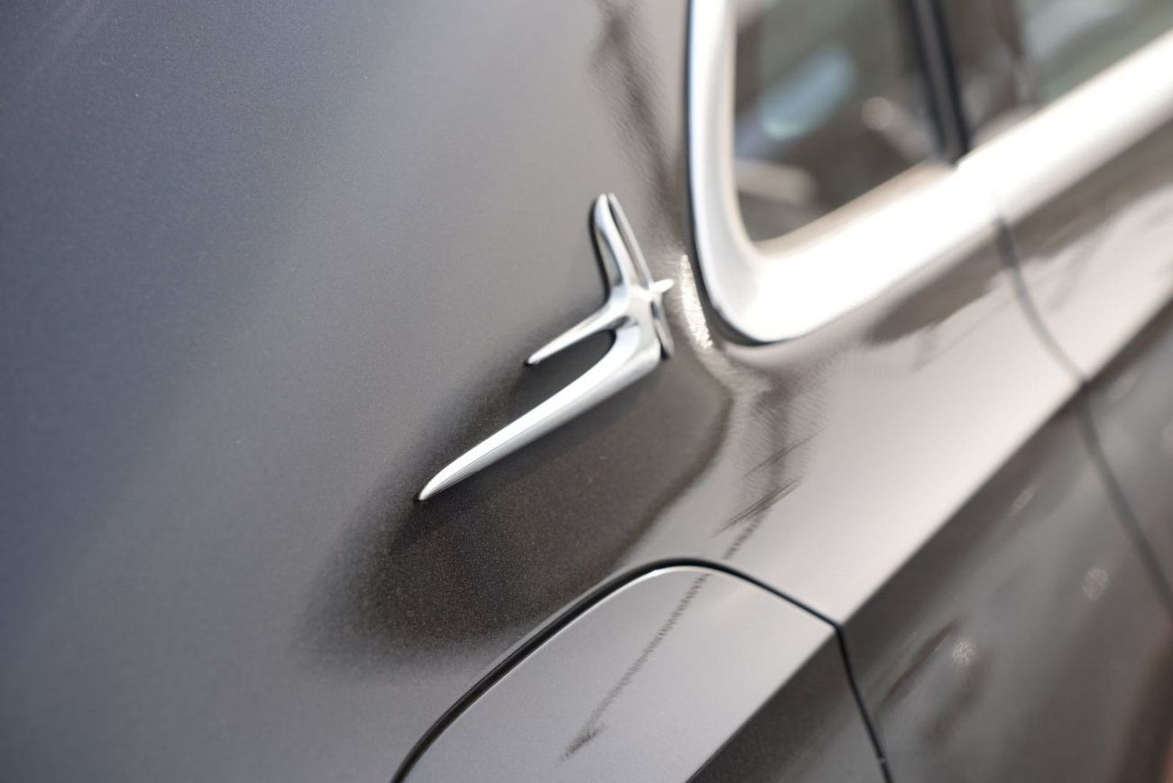 مرسيدس بنز E300