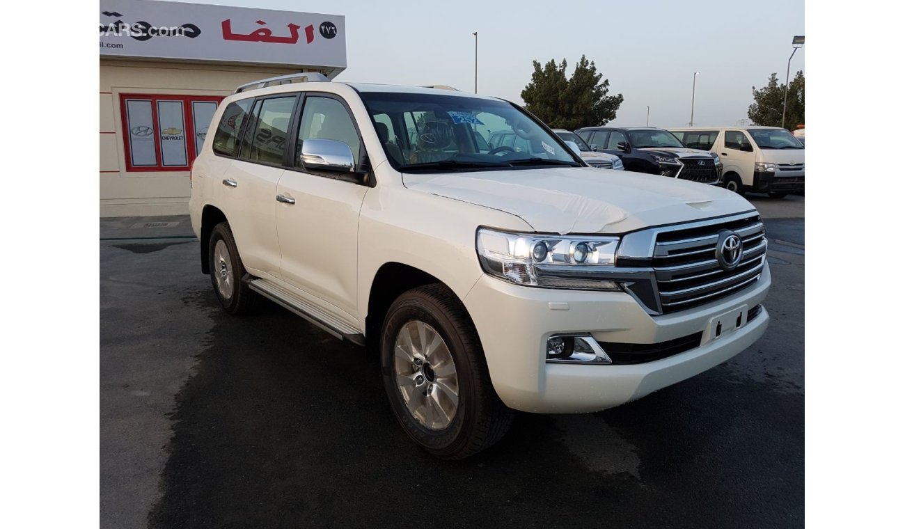 Toyota Land Cruiser V6 Mid options 2018