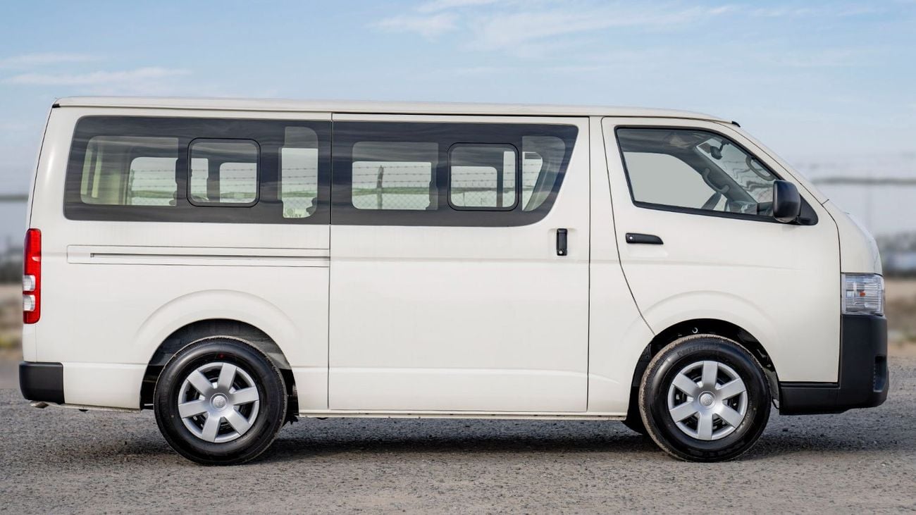Toyota Hiace MID ROOF 2.7  2025