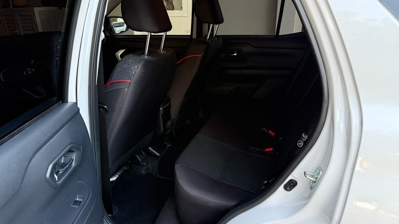 تويوتا ريز 1.0T G