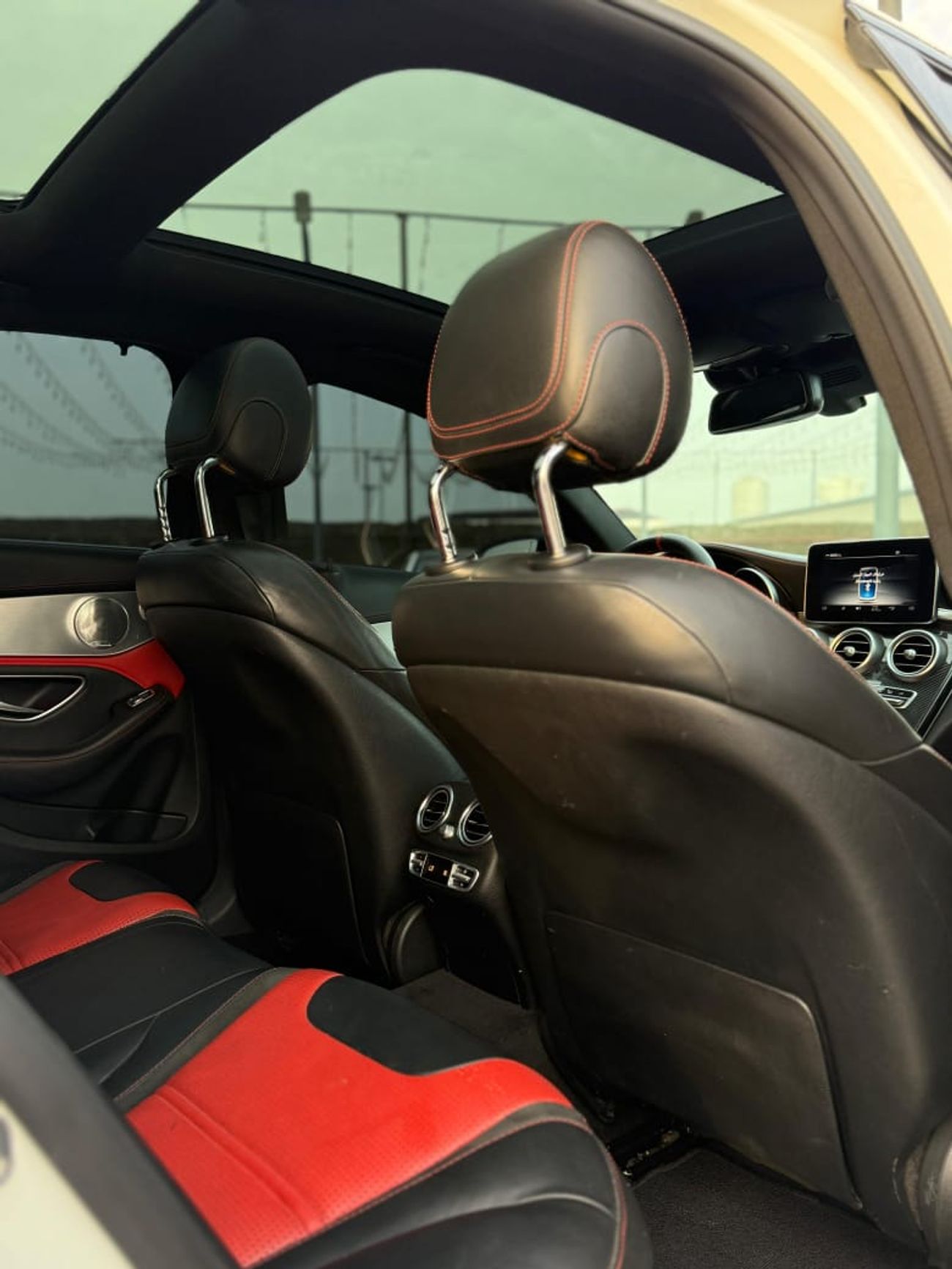 Mercedes-Benz C 63 AMG