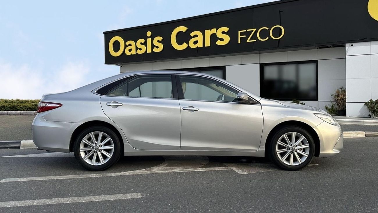 تويوتا كامري Platinum | 2.5L Petrol | GCC | Full Service History