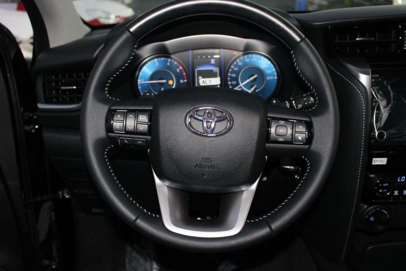 Toyota Fortuner FORTUNER 2.4 DSL MID OPTION AT 2025 MODEL