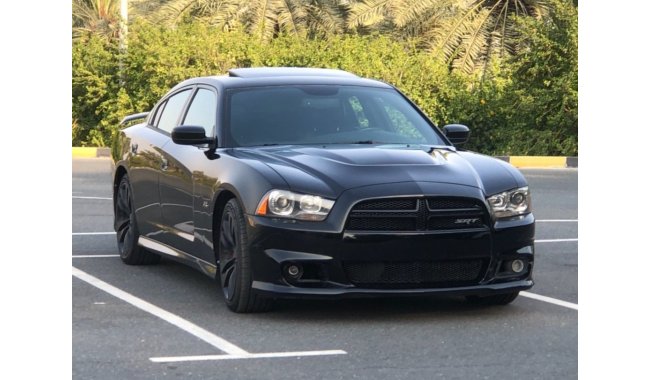 Dodge Charger SRT8 MODEL 2014 GCC car prefect condition inside and outside full option sun roof leather seats navi